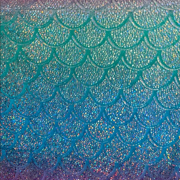 Mermaid tail blanket - Picture 1 of 3